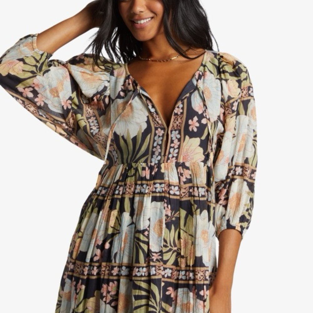 Billabong Black Floral Long Sleeve Dress
